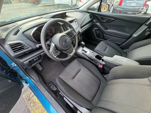 Used 2018 Subaru Impreza 2.0i Premium image 15