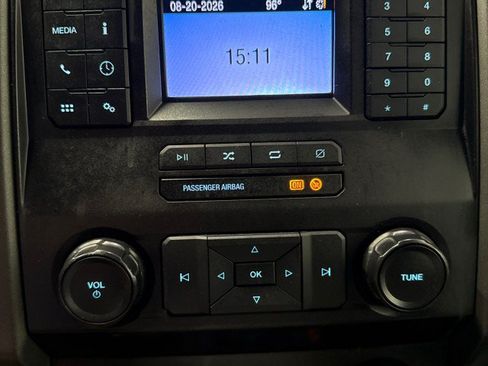 Used 2022 Ford F550 4x4 Crew Cab Super Duty w/ Power Equipment Group image 18
