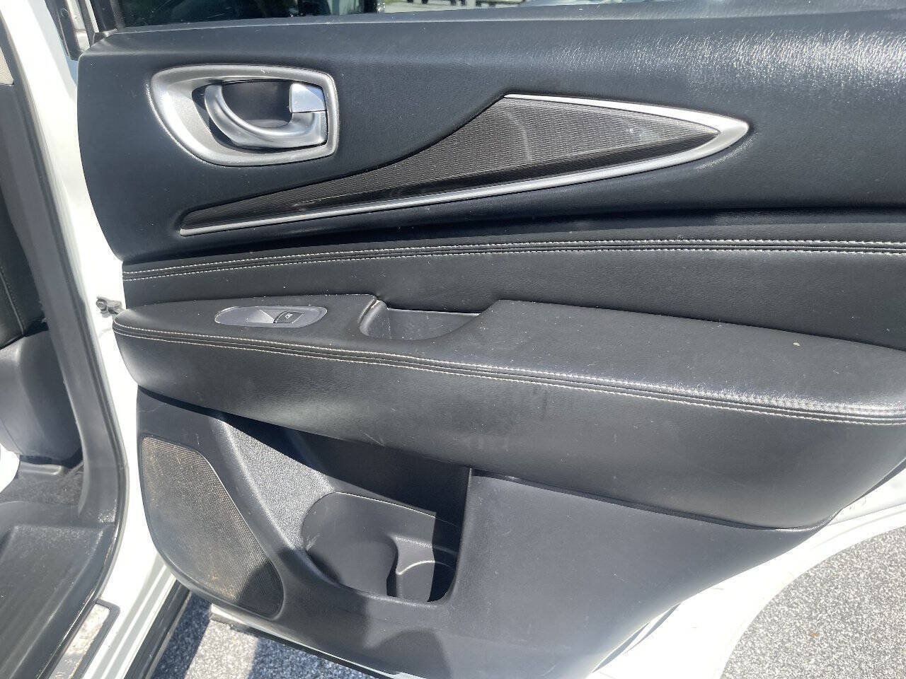 Used 2019 INFINITI QX60 Pure AWD/4WD image 22
