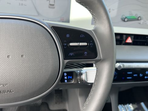 Certified 2024 Hyundai Ioniq 5 SEL RWD image 22
