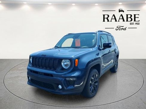 Used 2023 Jeep Renegade Altitude w/ Convenience Group I AWD/4WD image 3