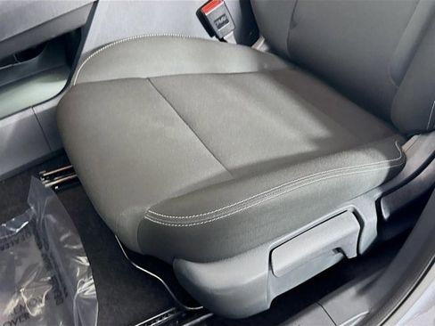 Certified 2025 Nissan Rogue S image 20