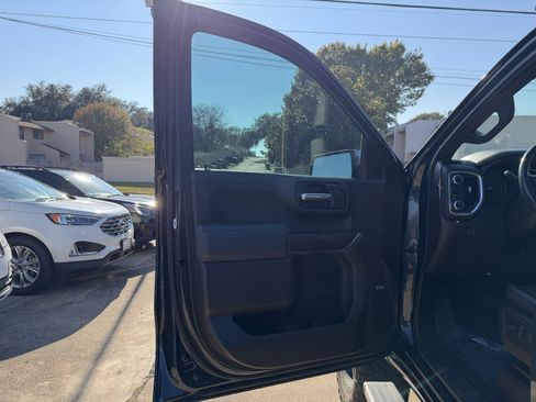 Used 2021 GMC Sierra 1500 Denali w/ Denali Ultimate Package image 19