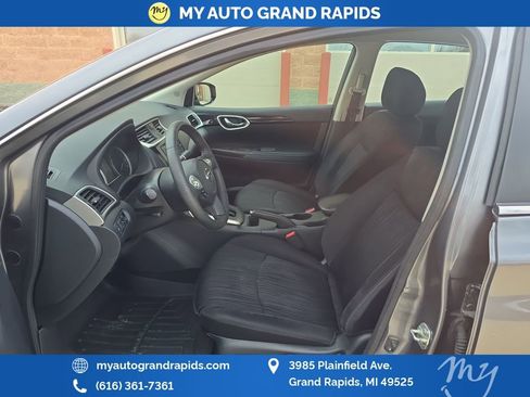 Used 2019 Nissan Sentra SV image 9