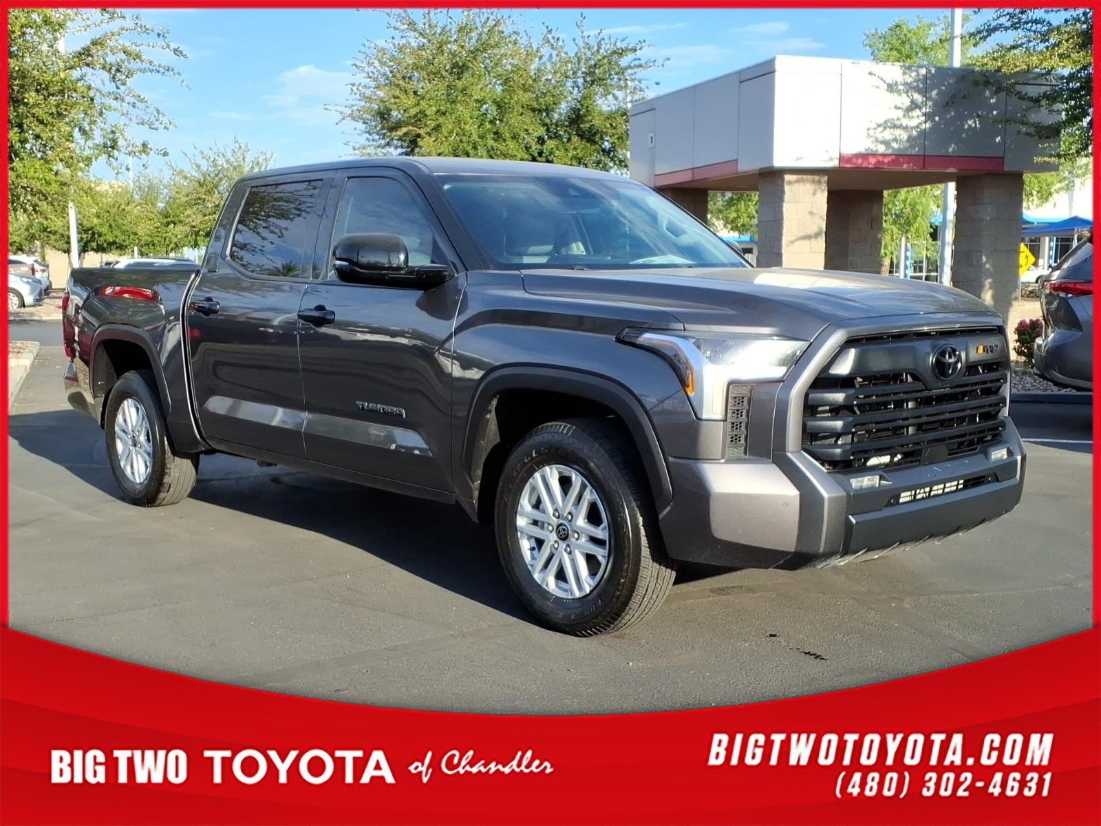 Used 2022 Toyota Tundra SR5 w/ Convenience Package RWD image 1