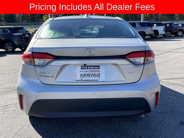 Used 2023 Toyota Corolla LE FWD image 4
