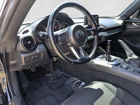 Used 2022 MAZDA MX-5 Miata Sport RWD image 10