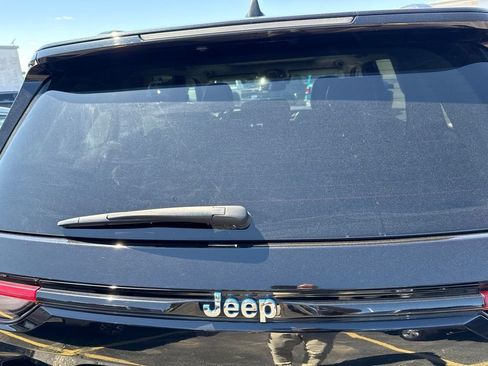 Used 2024 Jeep Grand Cherokee Limited 4xe AWD/4WD image 14