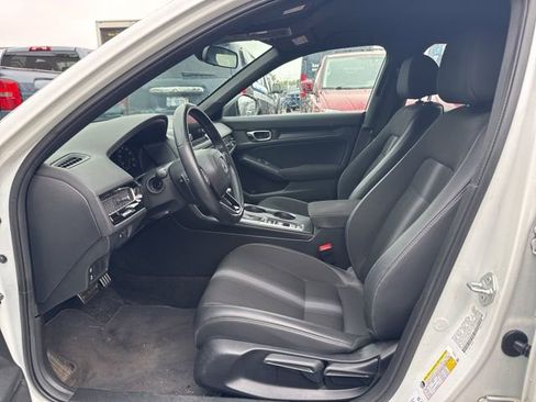 Used 2023 Honda Civic Sport image 13