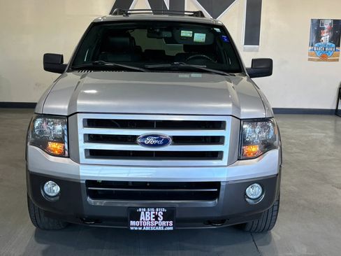 Used 2011 Ford Expedition XLT w/ 203A Rapid Spec Order Code AWD/4WD image 3