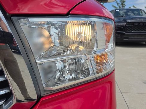 Used 2019 RAM 1500 Big Horn AWD/4WD image 9