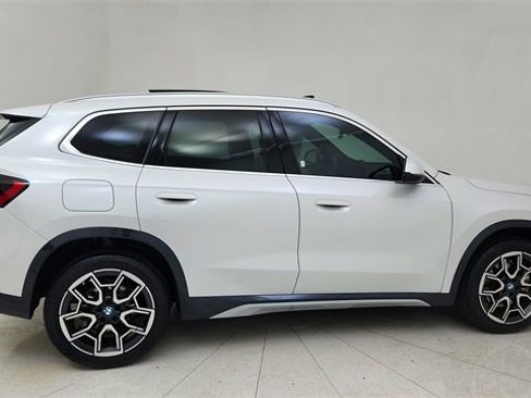Used 2025 BMW X1 xDrive28i image 6