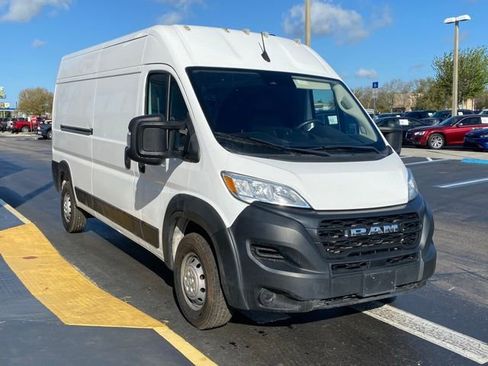 Used 2023 RAM ProMaster 2500 image 2
