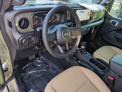 New 2026 Jeep Gladiator Willys AWD/4WD image 12