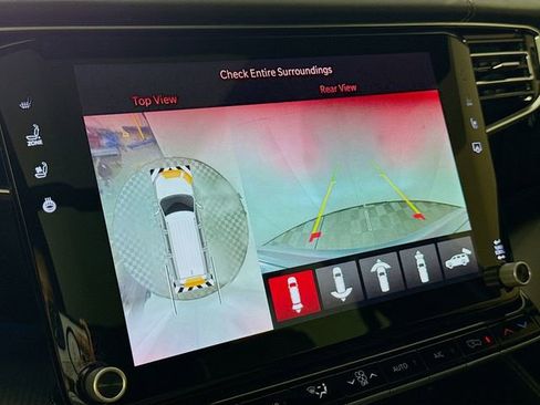 Used 2024 Jeep Grand Wagoneer L Series II w/ Quick Order Packagew 28T image 16