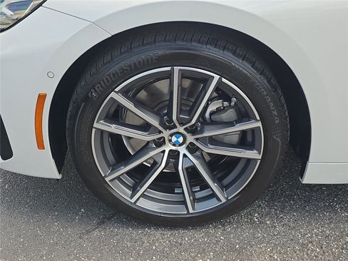 Used 2025 BMW 230i Coupe RWD image 7
