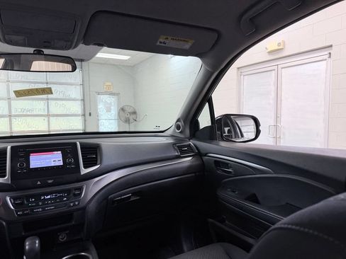 Used 2018 Honda Ridgeline Sport image 27