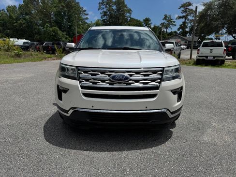 Used 2018 Ford Explorer Limited w/ Equipment Group 301A AWD/4WD image 27