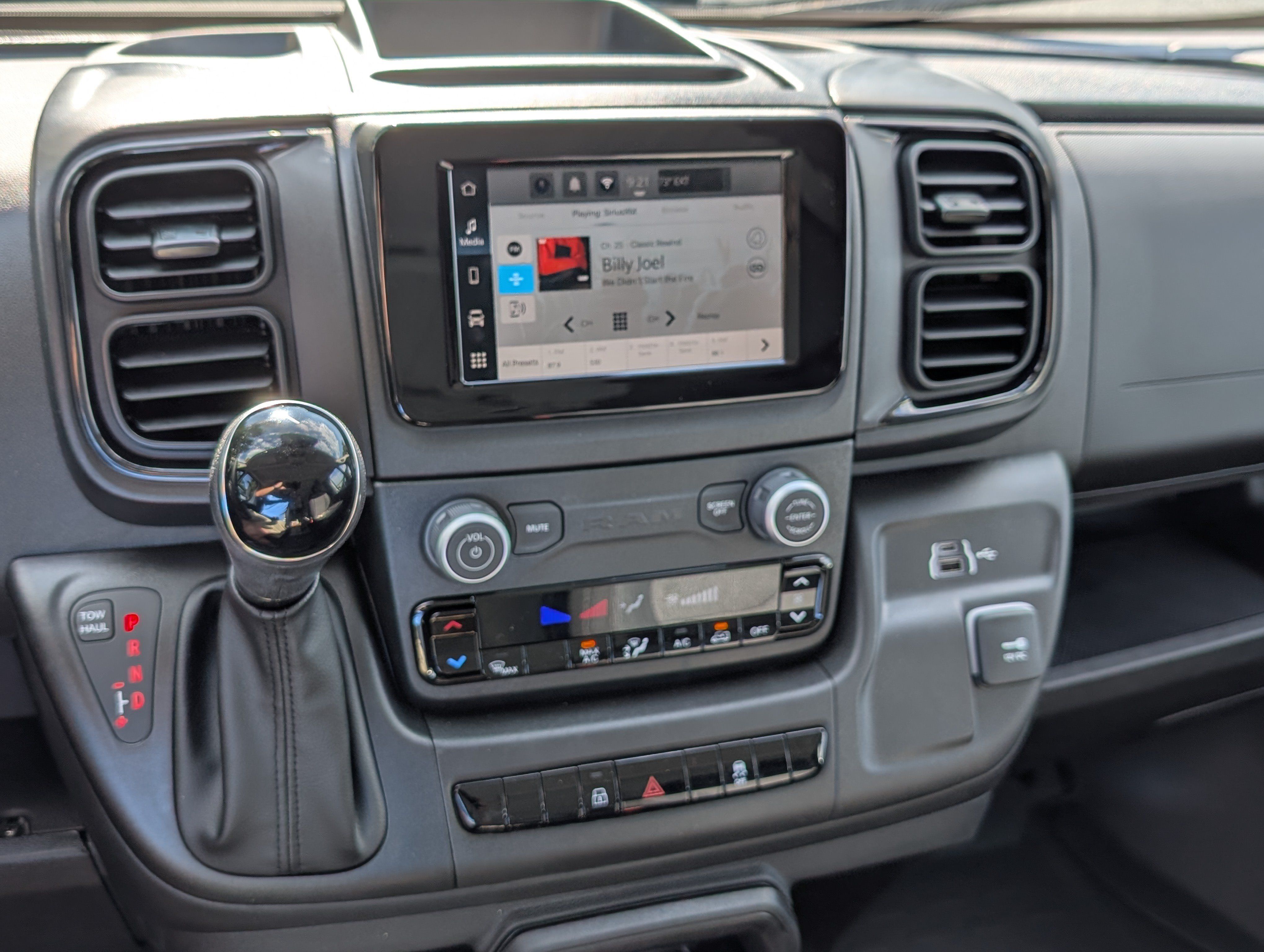 New 2025 RAM ProMaster 1500 FWD image 22