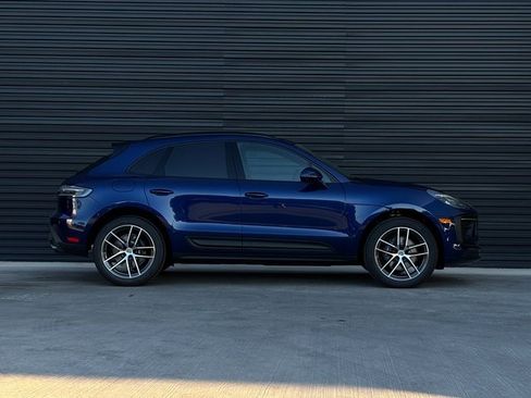 Certified 2026 Porsche Macan image 8