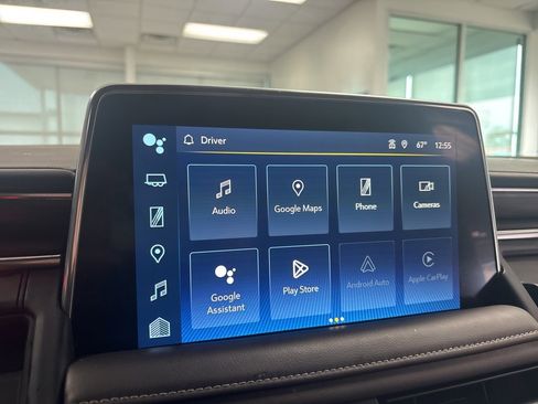 Used 2023 Chevrolet Tahoe Z71 w/ Off-Road Capability Package image 23