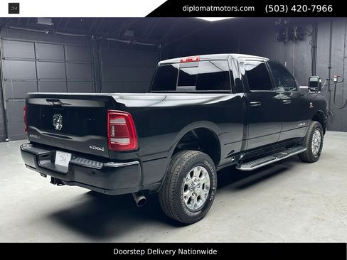 Used 2024 RAM 2500 Laramie AWD/4WD image 7