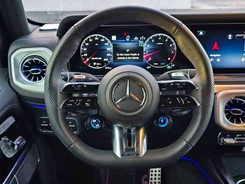 Used 2026 Mercedes-Benz G 63 AMG 4MATIC image 32