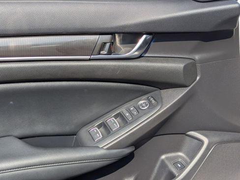 Used 2022 Honda Accord Sport Special Edition image 12