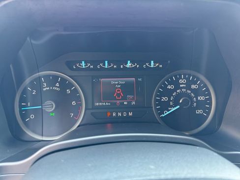 Used 2020 Ford F150 XLT w/ Equipment Group 302A Luxury AWD/4WD image 14