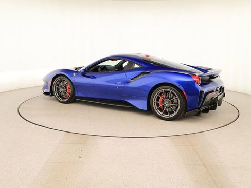 Used 2020 Ferrari 488 Pista Coupe RWD image 3