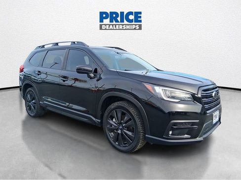 Used 2022 Subaru Ascent Onyx Edition image 1