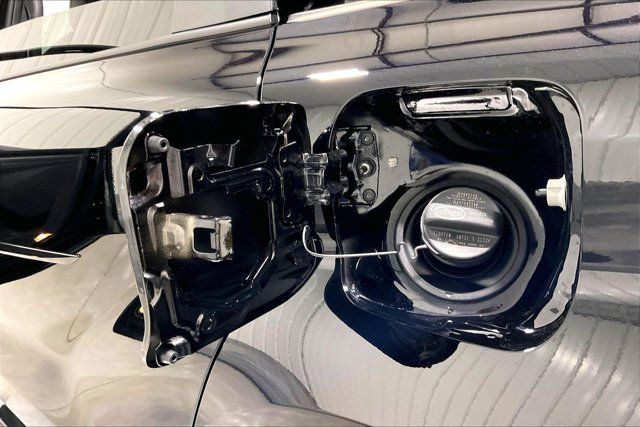 Certified 2026 Toyota Sienna Limited AWD/4WD image 44
