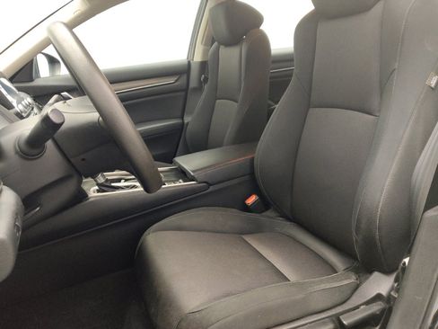 Used 2018 Honda Accord LX image 17