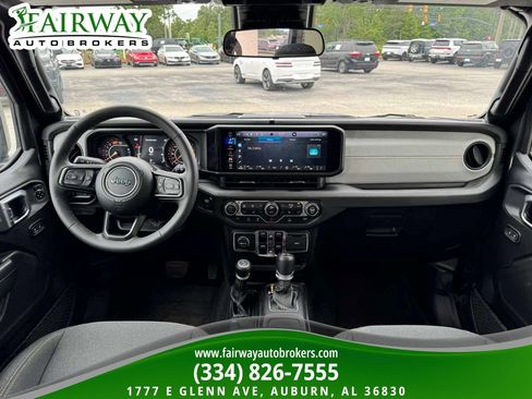 Used 2024 Jeep Wrangler Unlimited Sport AWD/4WD image 14
