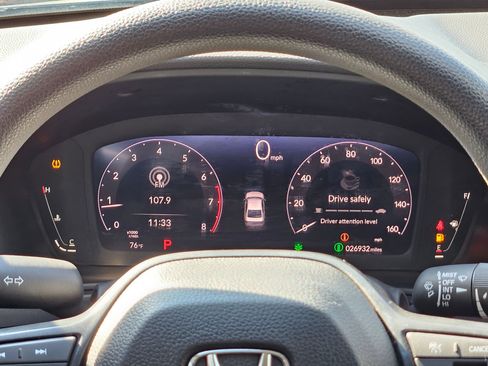 Used 2024 Honda Accord EX image 16