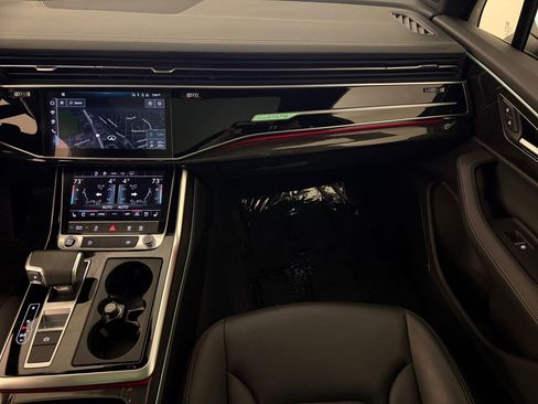 Used 2025 Audi Q7 2.0T Premium Plus w/ Premium Plus Package image 31