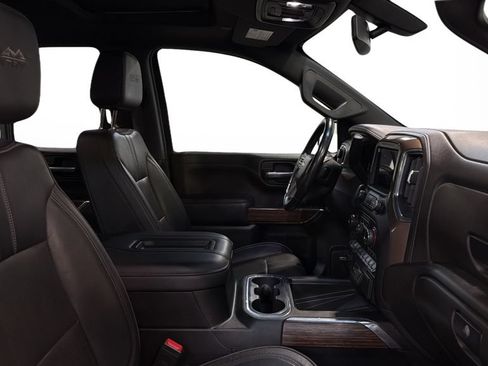 Used 2021 Chevrolet Silverado 1500 High Country AWD/4WD image 10