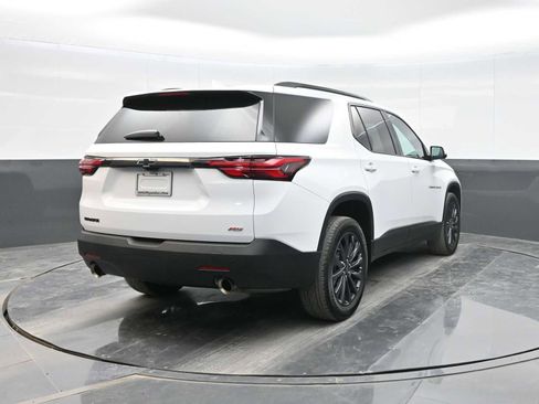 Used 2022 Chevrolet Traverse RS w/ LPO, Cargo Package image 7