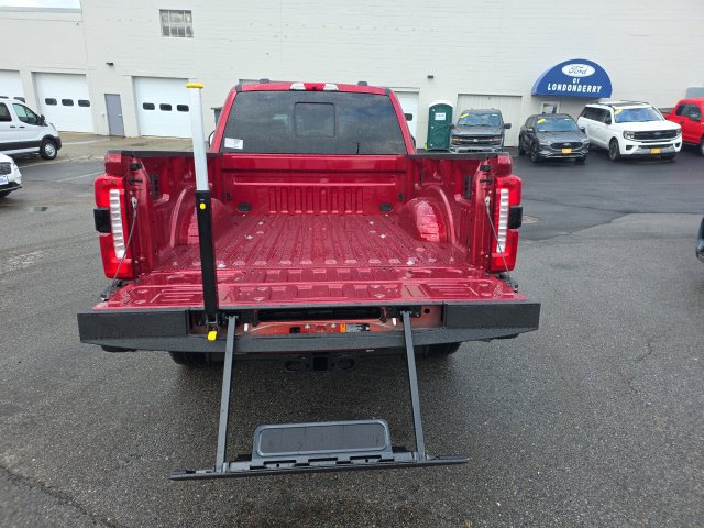 New 2026 Ford F350 Lariat w/ Lariat Ultimate Package AWD/4WD image 6