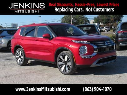 New 2025 Mitsubishi Outlander SE