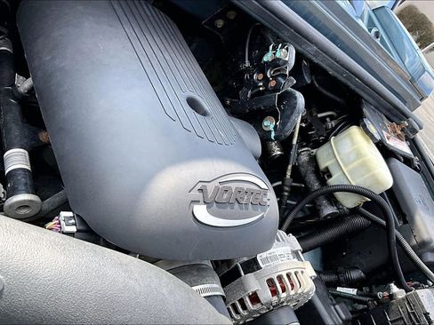 Used 2005 HUMMER H2 SUT w/ Preferred Equipment Group image 32