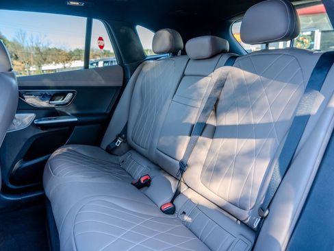 Used 2023 Mercedes-Benz EQE 350+ 4MATIC SUV image 19