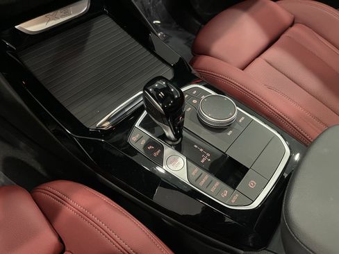 Certified 2024 BMW X3 xDrive30i w/ Premium Package image 18