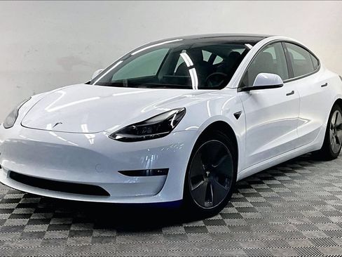 Used 2022 Tesla Model 3 Long Range AWD/4WD image 1