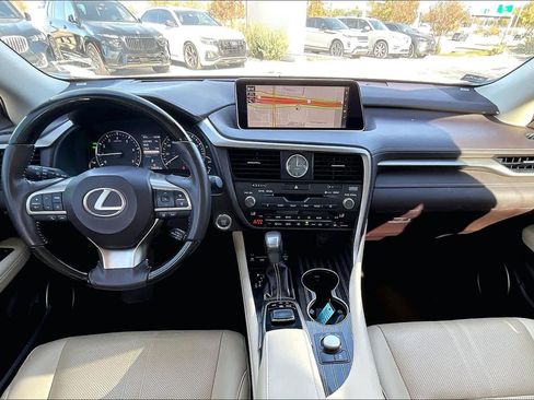 Used 2019 Lexus RX 350L Luxury image 13