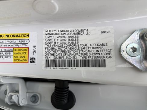 Certified 2025 Acura TLX SH-AWD w/ A-SPEC Pkg image 35