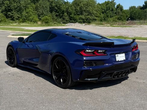 Used 2026 Chevrolet Corvette Z06 RWD image 4