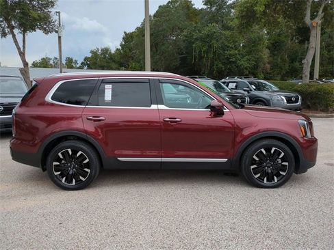 Used 2023 Kia Telluride SX image 5