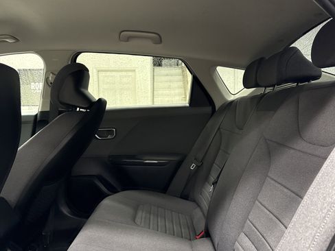 Used 2025 Kia K4 EX image 15