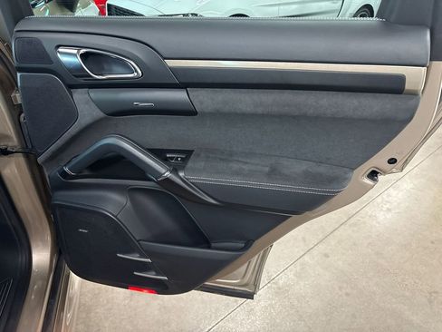 Used 2016 Porsche Cayenne GTS AWD/4WD image 51
